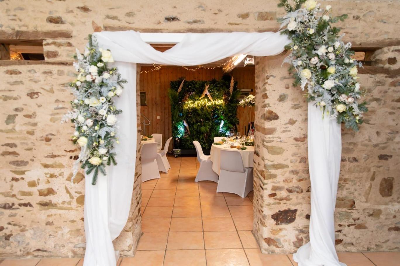 La Maison De Julise Cosse-le-Vivien Bagian luar foto